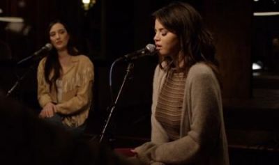 Selena Gomez - Rare (Live From The Village Studio)